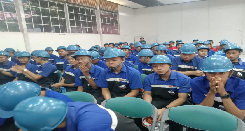 Kegiatan Kunjungan Industri SMK Al Bahri 2023-2024